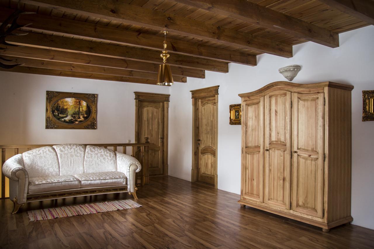 Usadba Bogach Hotel Kobrin Kültér fotó