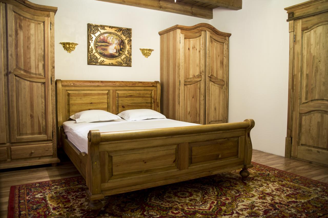 Usadba Bogach Hotel Kobrin Kültér fotó